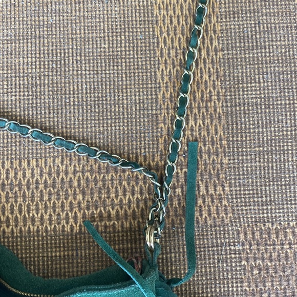 Green leather fringe bag UO - Picture 3 of 4